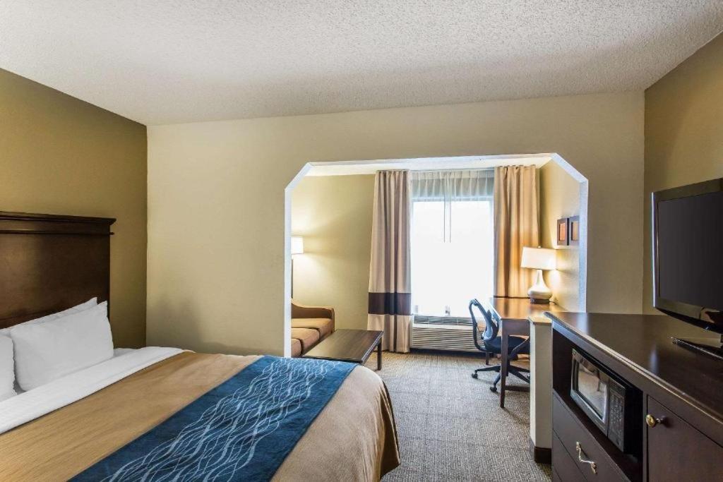 Comfort Inn & Suites Cookeville Bagian luar foto