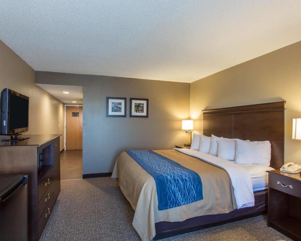 Comfort Inn & Suites Cookeville Bagian luar foto